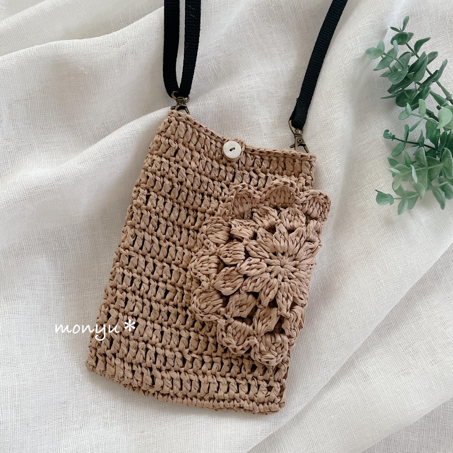 花モチーフポケットポシェット　マニラヘンプヤーン