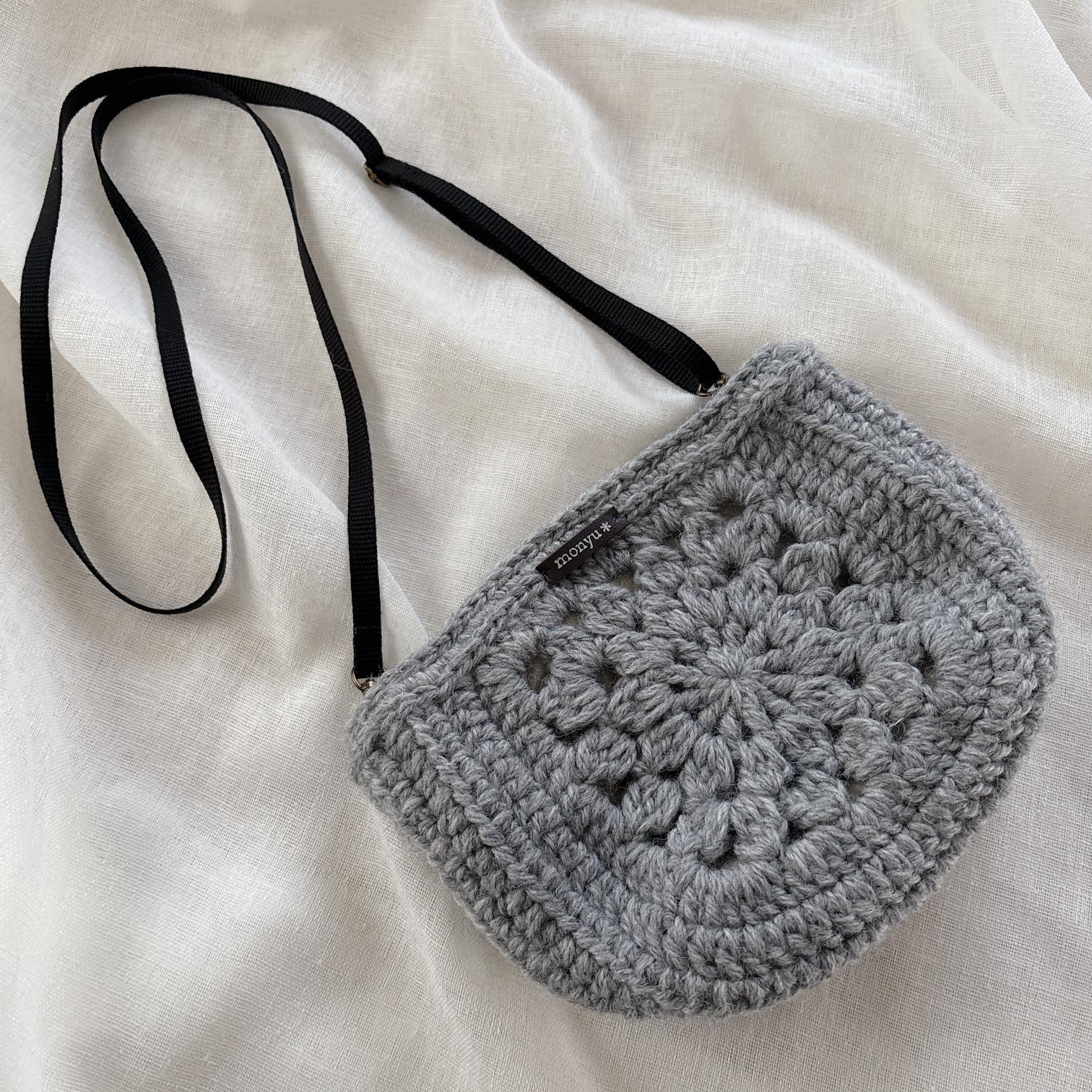 ふっくらウールポシェット グレー1枚目の画像